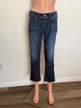 2000s Silver Jeans “Suki” Capris Sz 27